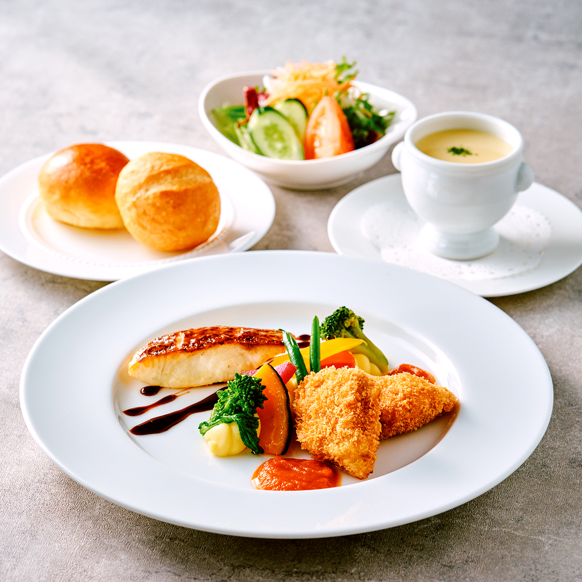 カフェ レックコート