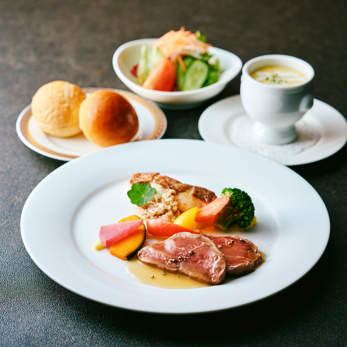 カフェ レックコート